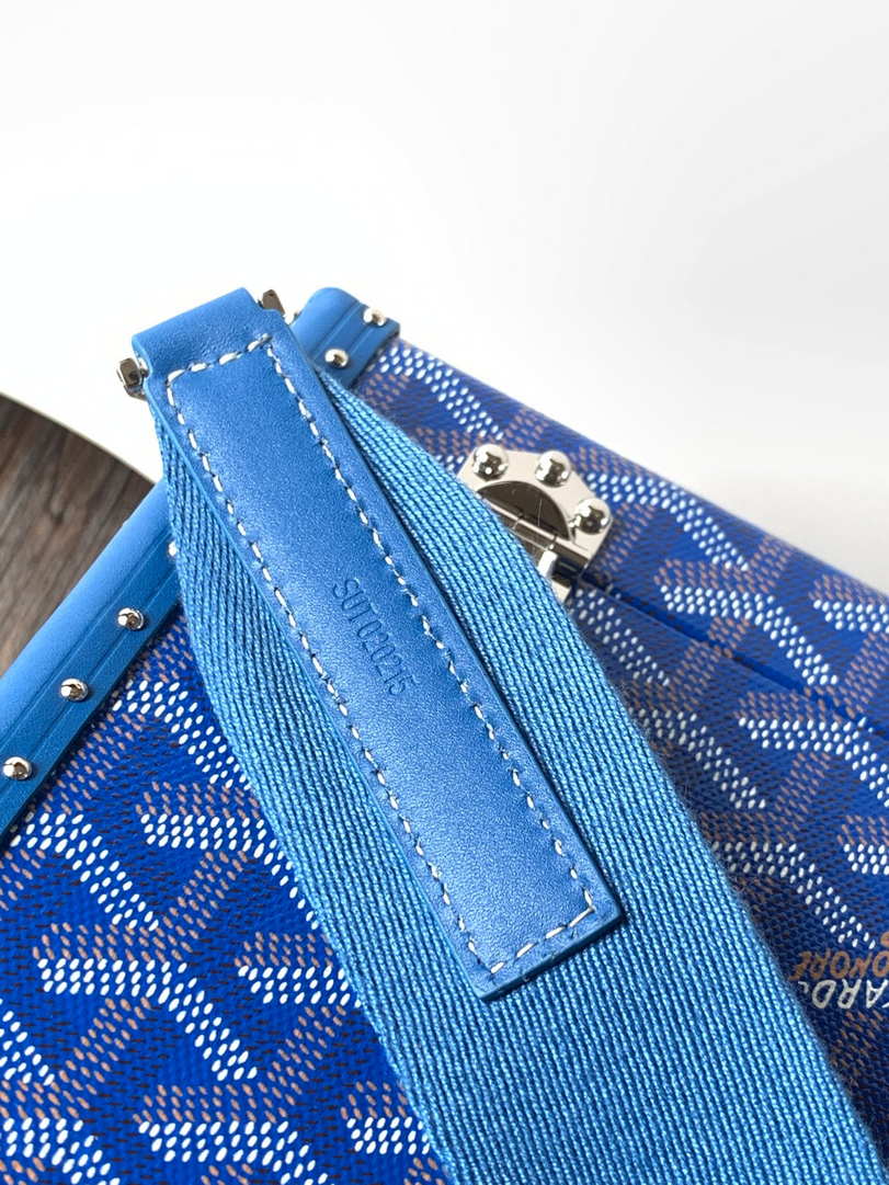 Goyard CASSETPMLTY01CL03O Cassette Trunk Bag  Ga16089