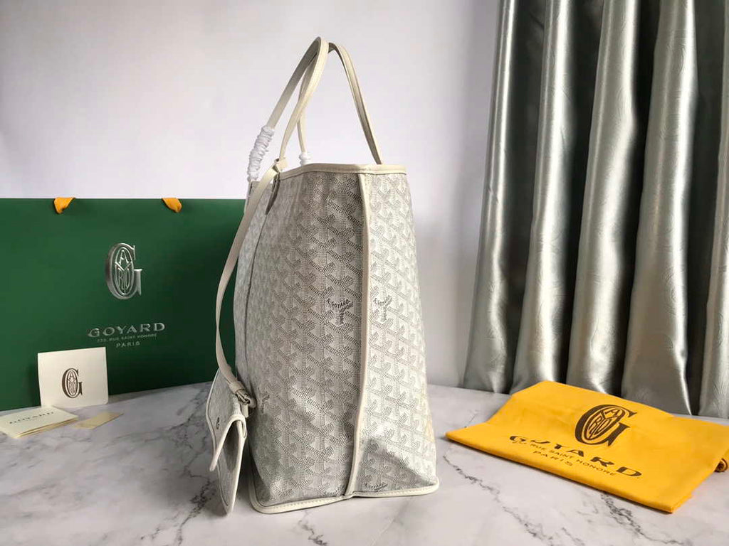 Goyard GMLCG09TY09P Anjou GM Bag White
