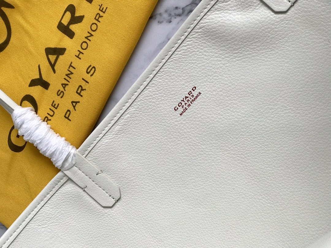 Goyard GMLCG09TY09P Anjou GM Bag White