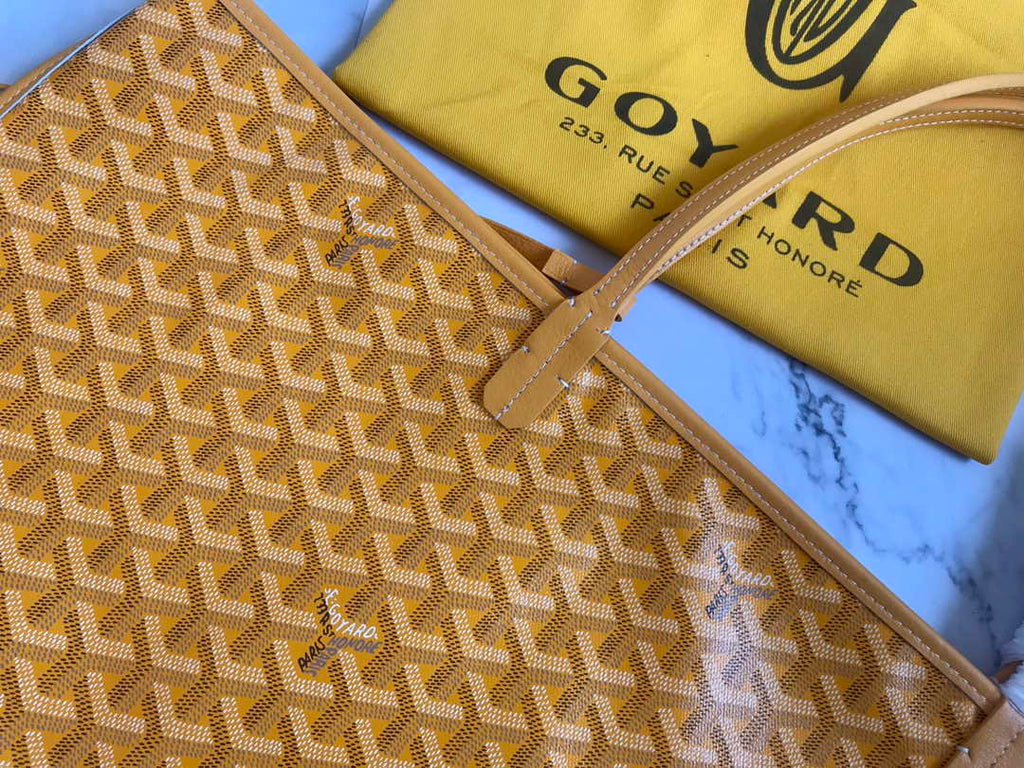Goyard GMLCG09TY09P Anjou GM Bag Yellow