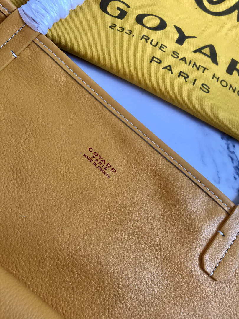 Goyard GMLCG09TY09P Anjou GM Bag Yellow