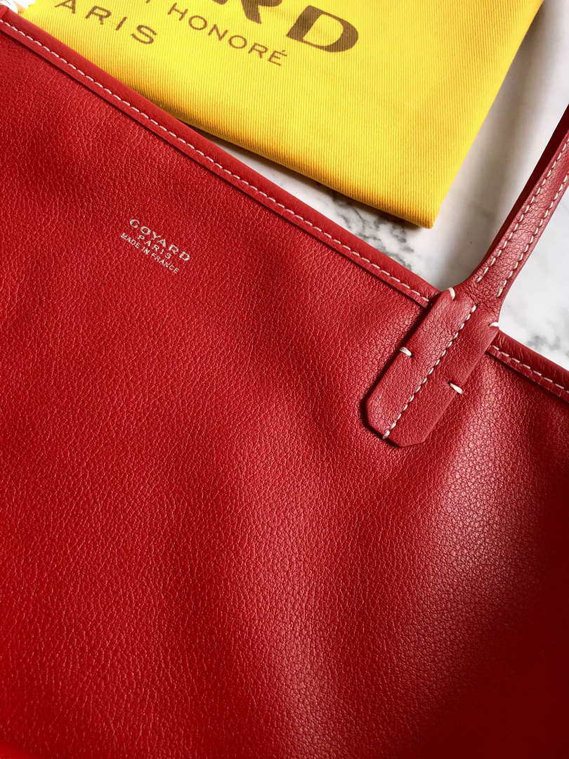 Goyard GMLCG09TY09P Anjou GM Bag Red