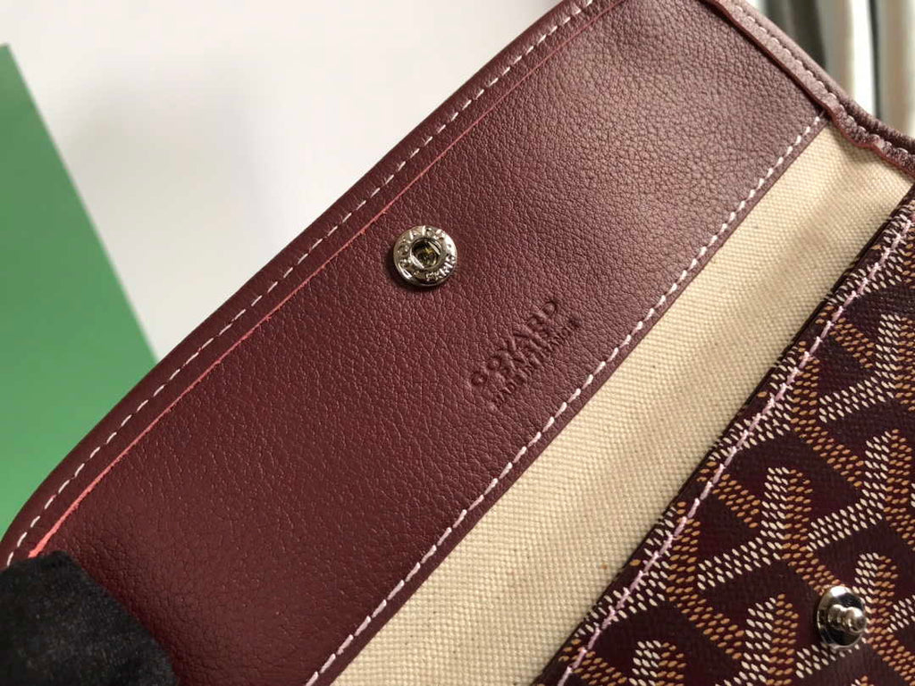Goyard GMLCG09TY09P Anjou GM Bag Wine Red