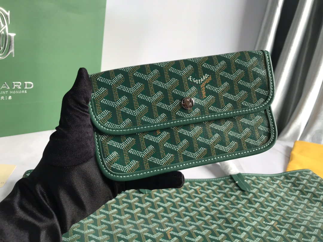 Goyard GMLCG09TY09P Anjou GM Bag Green