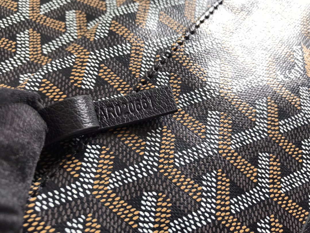 Goyard GMLCG09TY09P Anjou GM Bag Black with Brown - Default Title - View 8