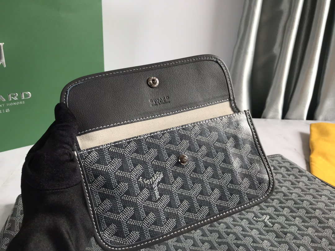 Goyard GMLTY01CL03P Saint Louis GM Bag Grey