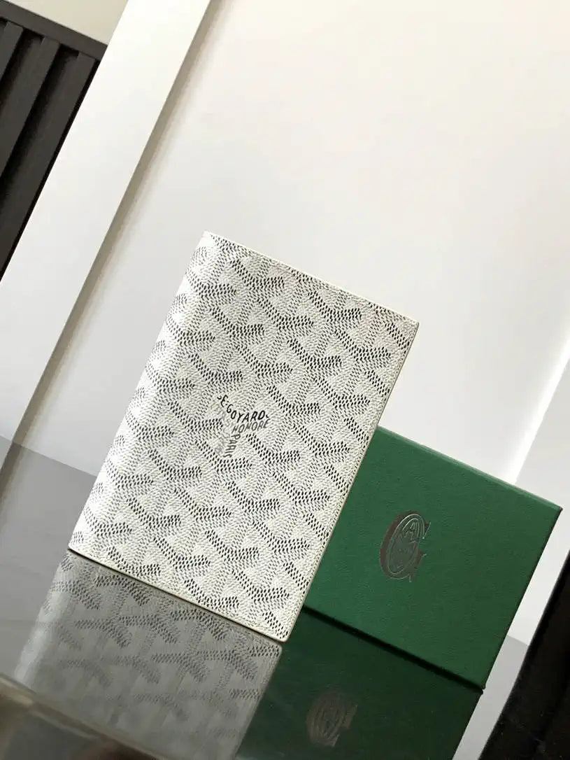 Goyard GRENELPMLTY01CL01X Grenelle Passport Cover G25180