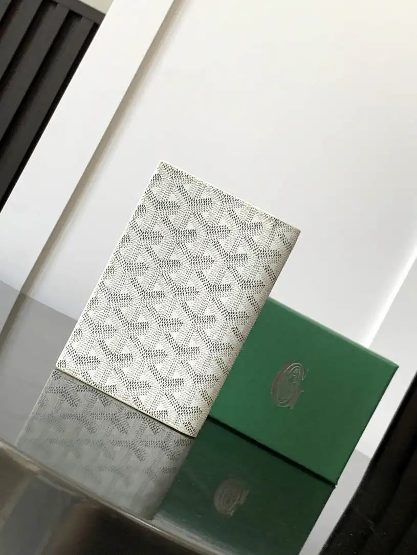 Goyard GRENELPMLTY01CL01X Grenelle Passport Cover G25180