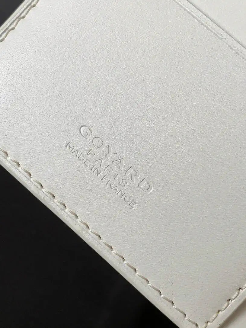 Goyard GRENELPMLTY01CL01X Grenelle Passport Cover G25180