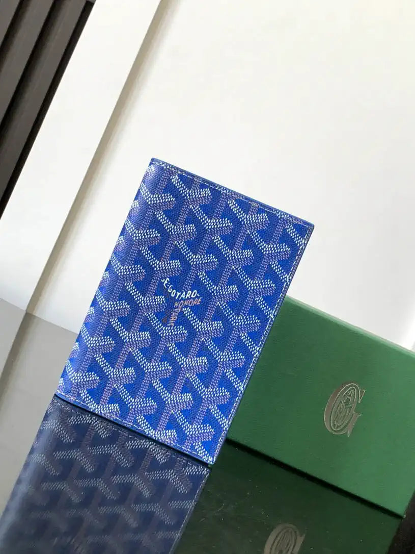 Goyard GRENELPMLTY01CL01X Grenelle Passport Cover G25182