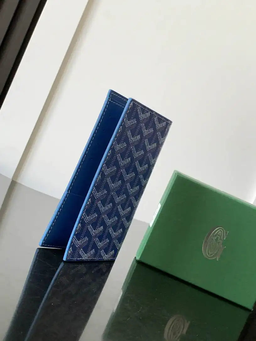 Goyard GRENELPMLTY01CL01X Grenelle Passport Cover G25182