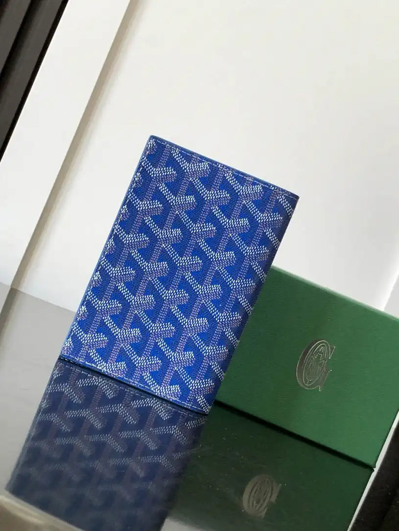 Goyard GRENELPMLTY01CL01X Grenelle Passport Cover G25182