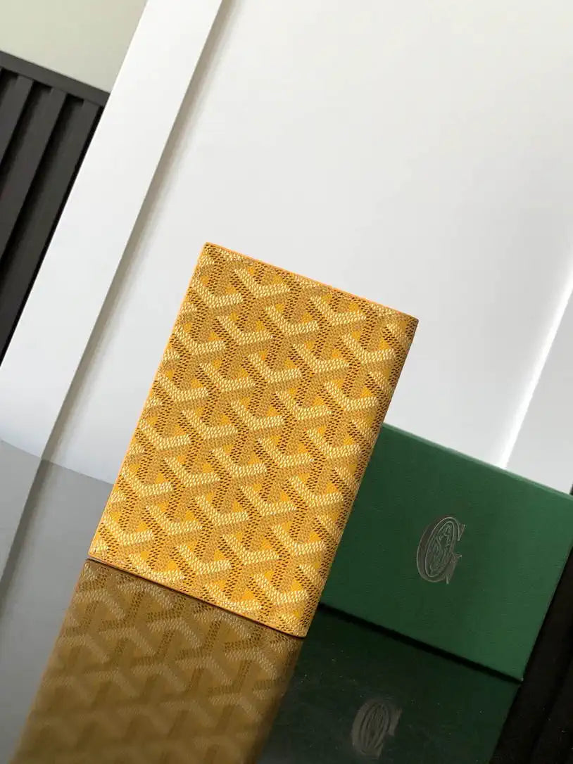 Goyard GRENELPMLTY01CL01X Grenelle Passport Cover G25183