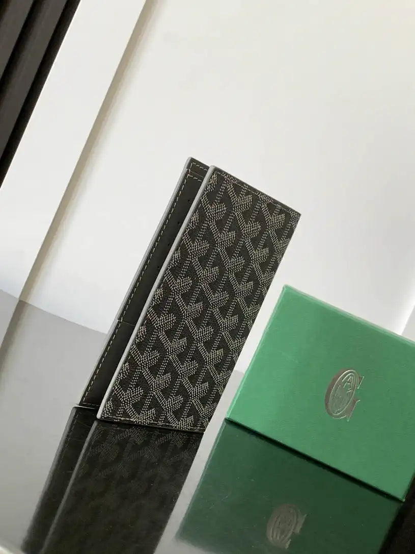 Goyard GRENELPMLTY01CL01X Grenelle Passport Cover G25184