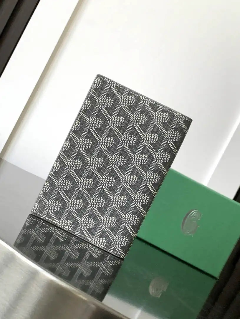 Goyard GRENELPMLTY01CL01X Grenelle Passport Cover G25184