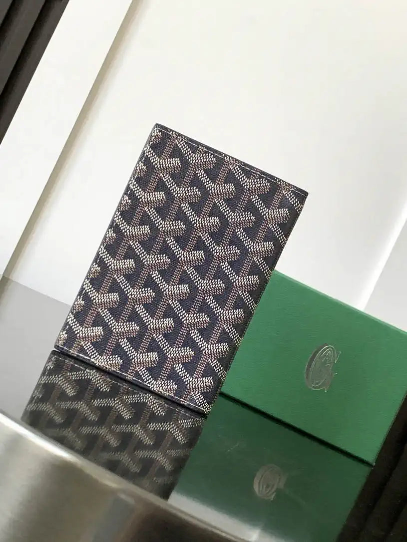 Goyard GRENELPMLTY01CL01X Grenelle Passport Cover G25186