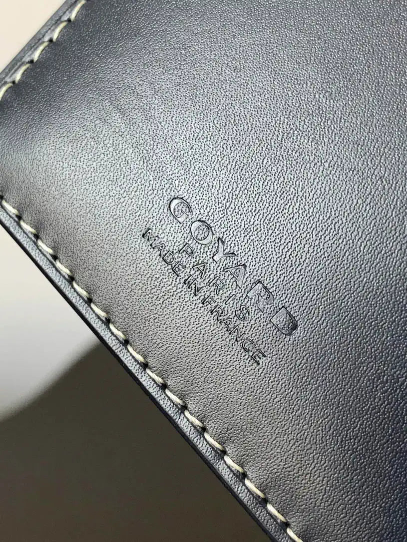 Goyard GRENELPMLTY01CL01X Grenelle Passport Cover G25186
