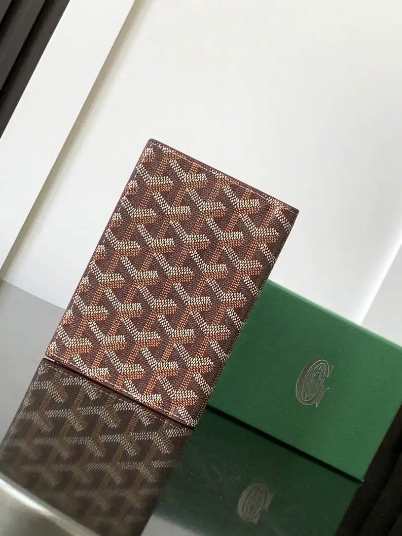 Goyard GRENELPMLTY01CL01X Grenelle Passport Cover G25187