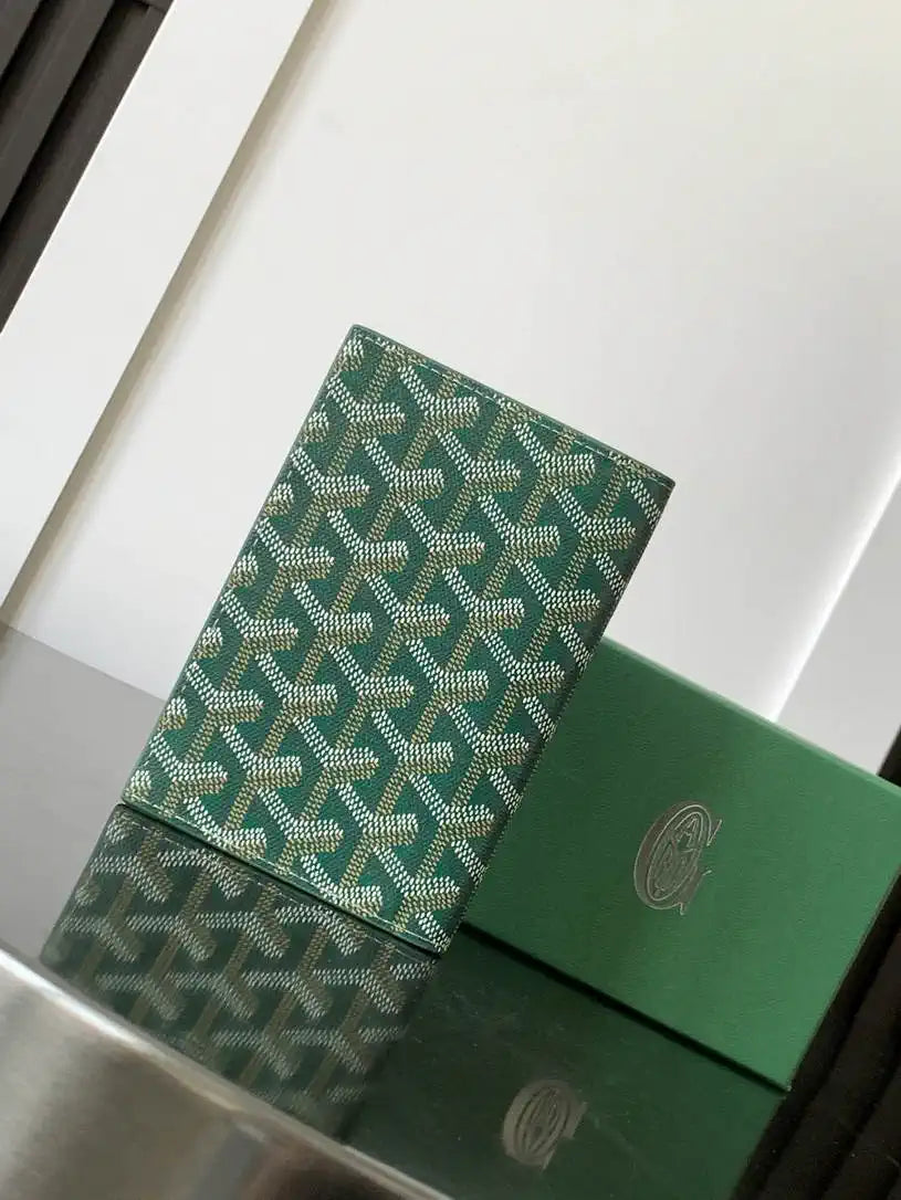 Goyard GRENELPMLTY01CL01X Grenelle Passport Cover G25188