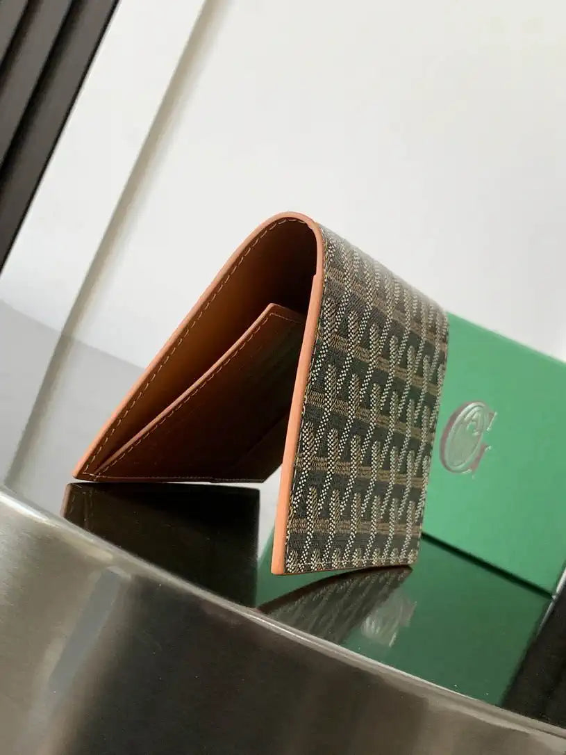 Goyard GRENELPMLTY01CL01X Grenelle Passport Cover G25189