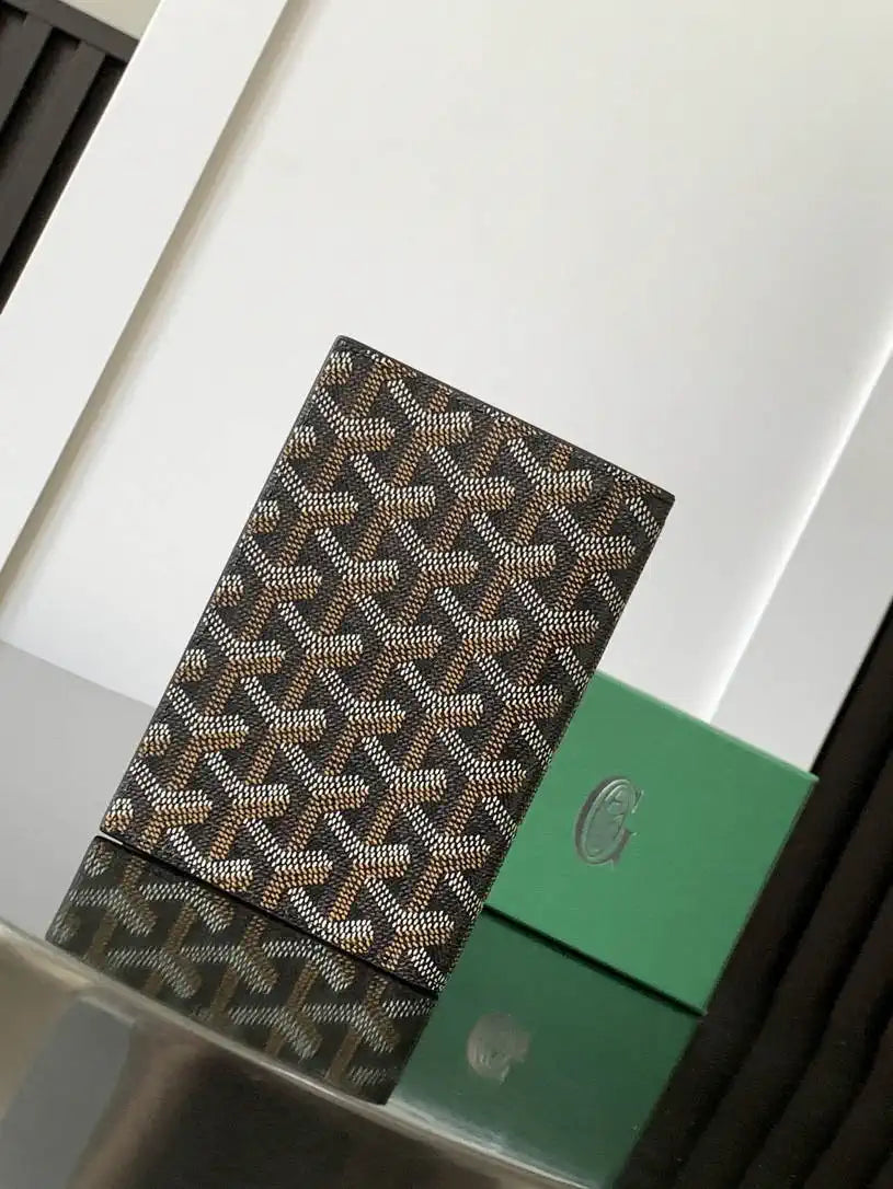 Goyard GRENELPMLTY01CL01X Grenelle Passport Cover G25190