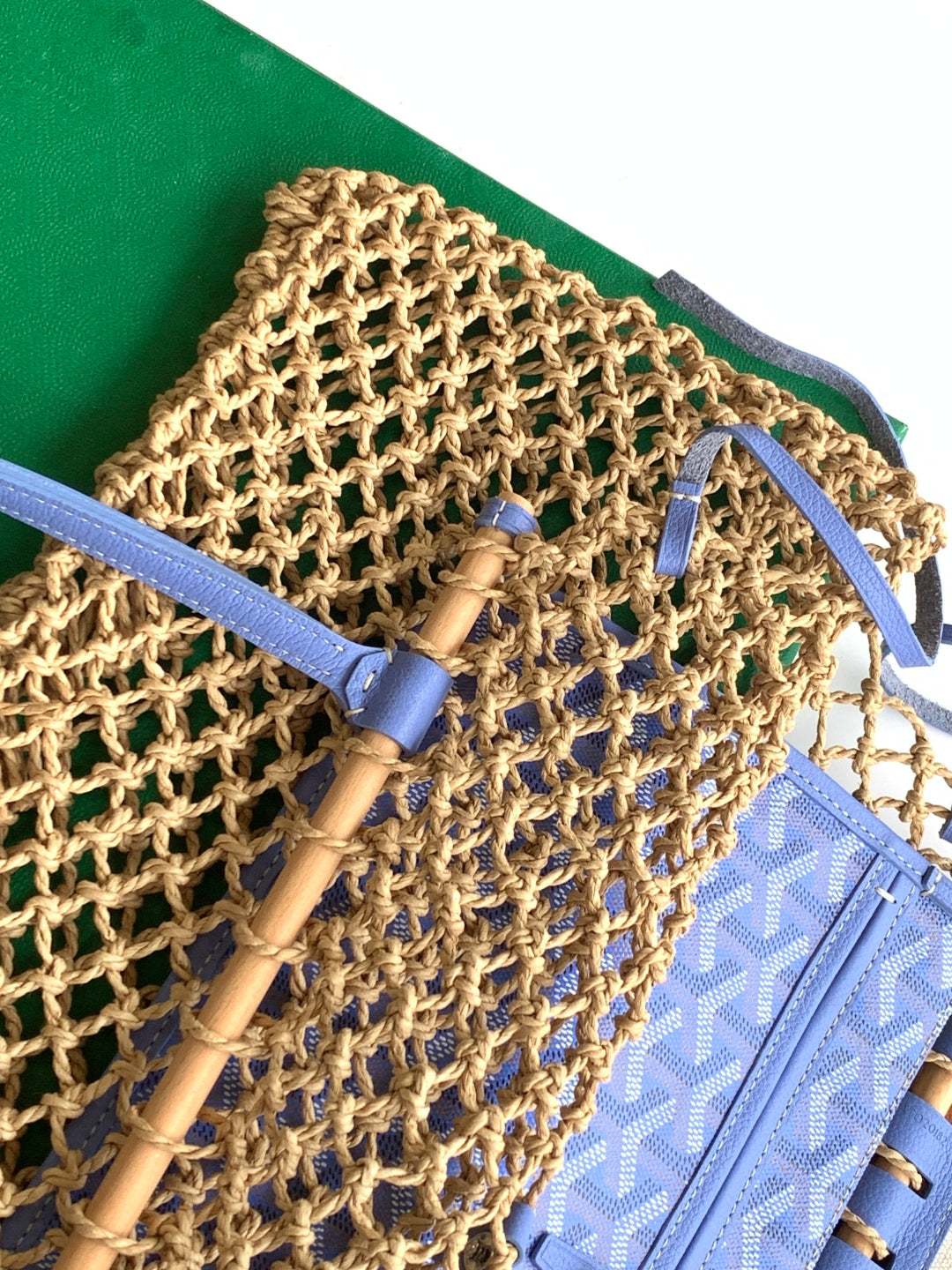 Goyard GY8112 Sac Aligre PM Mesh Bag Blue