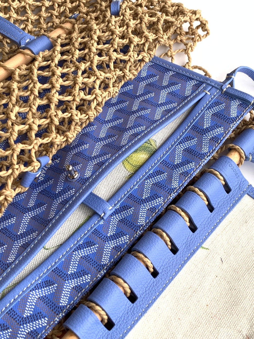 Goyard GY8112 Sac Aligre PM Mesh Bag Blue