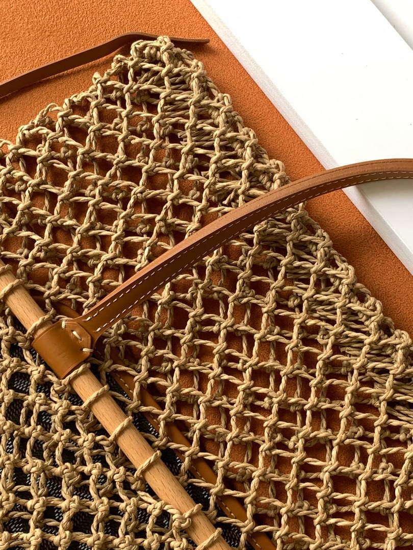 Goyard GY8112 Sac Aligre PM Mesh Bag Black