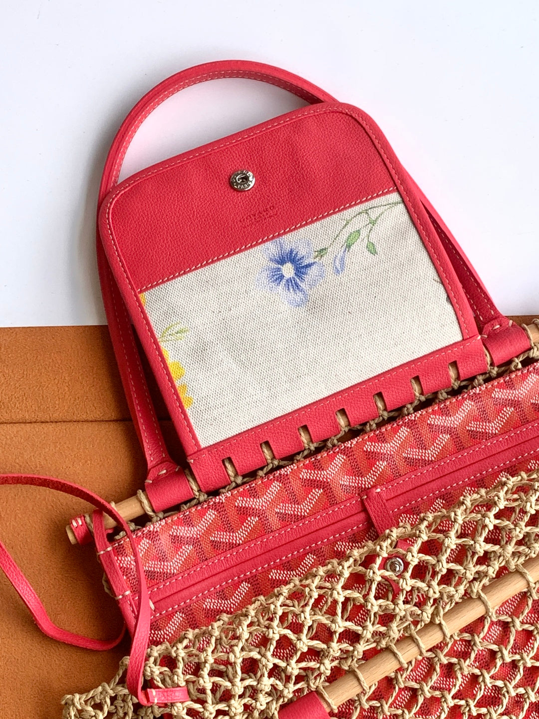 Goyard GY8112 Sac Aligre PM Mesh Bag Red