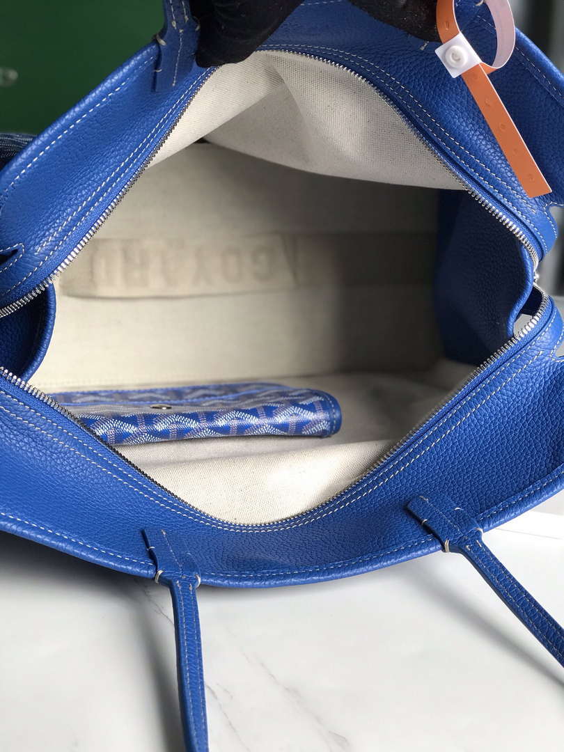 Goyard HARDY2PMLTY07CG07P Hardy PM Bag Blue