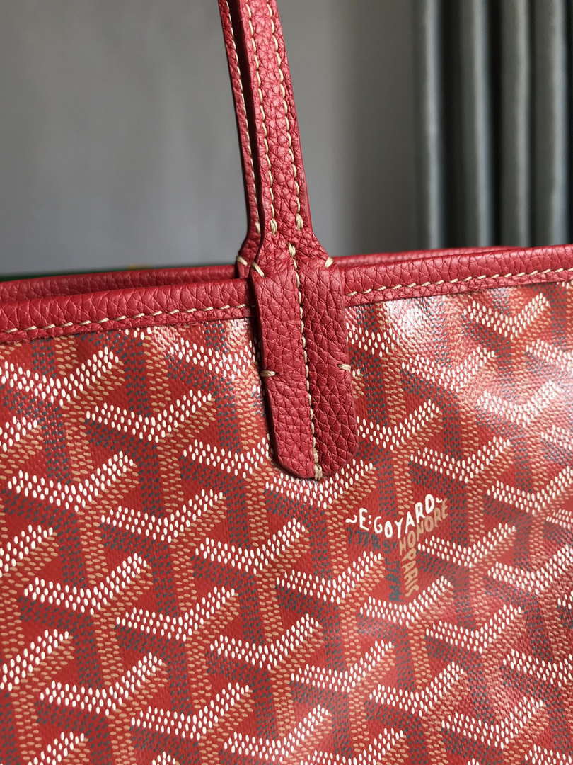 Goyard HARDY2PMLTY07CG07P Hardy PM Bag Red