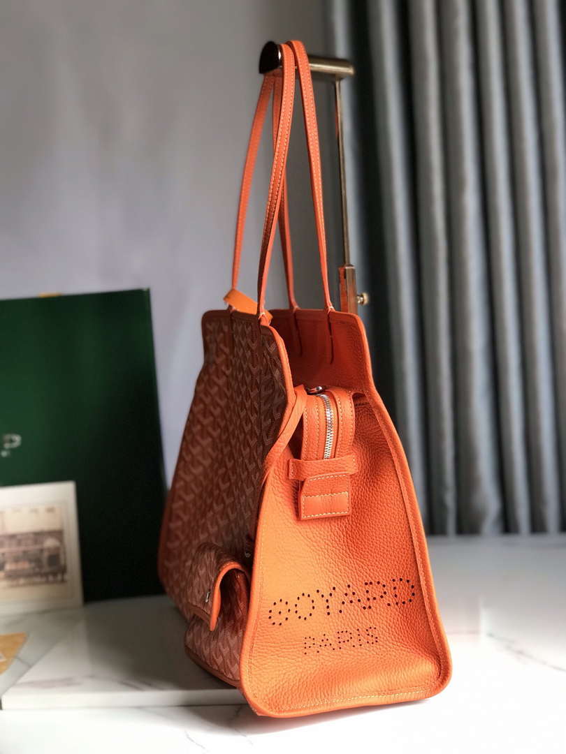 Goyard HARDY2PMLTY07CG07P Hardy PM Bag Orange