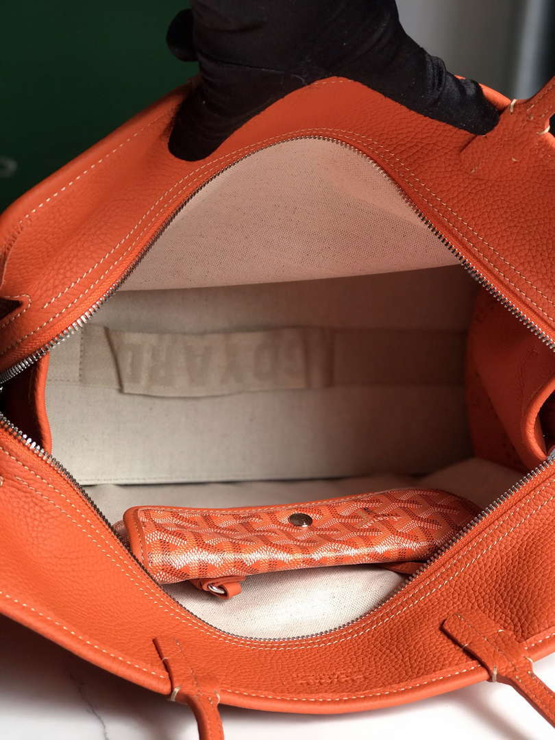 Goyard HARDY2PMLTY07CG07P Hardy PM Bag Orange