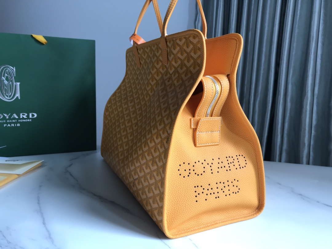 Goyard HARDY2PMLTY07CG07P Hardy PM Bag Yellow