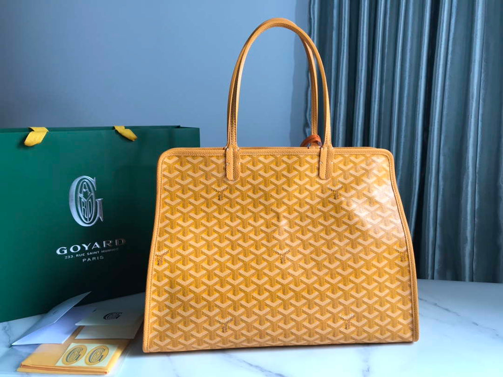 Goyard HARDY2PMLTY07CG07P Hardy PM Bag Yellow