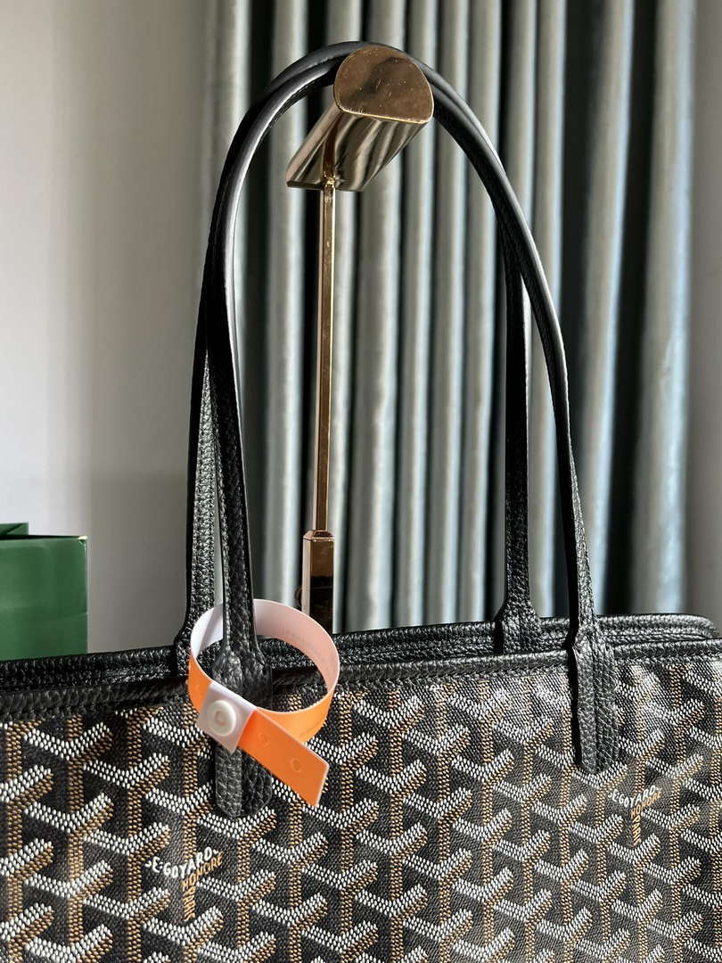 Goyard HARDY2PMLTY07CG07P Hardy PM Bag Black
