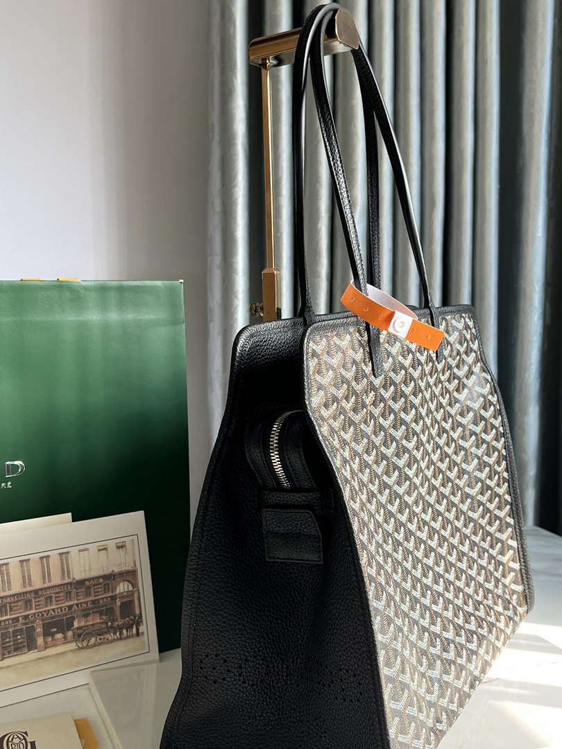 Goyard HARDY2PMLTY07CG07P Hardy PM Bag Black