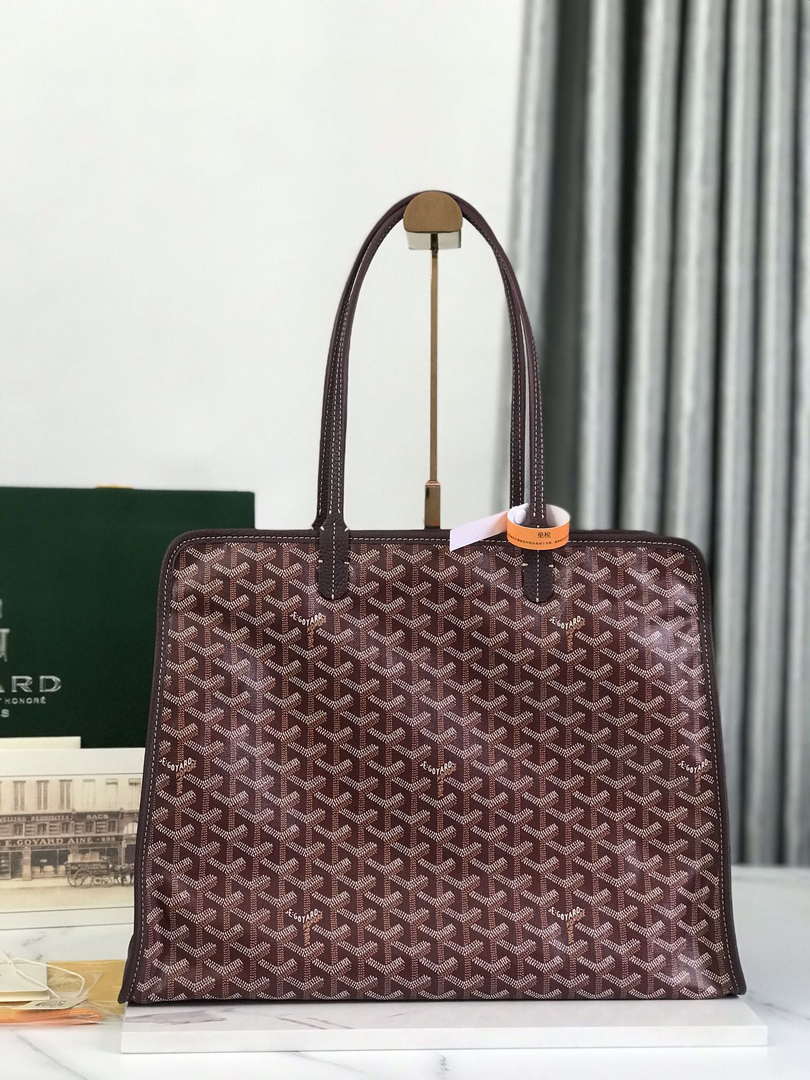 Goyard HARDY2PMLTY07CG07P Hardy PM Bag Wine Red