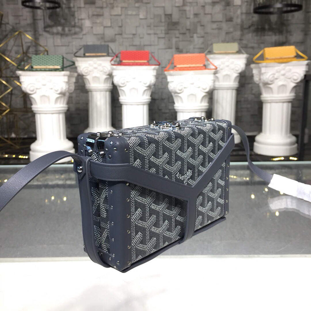 Goyard MINA08PMLTY01CL01P Minaudi¨¨re Trunk Bag Gray