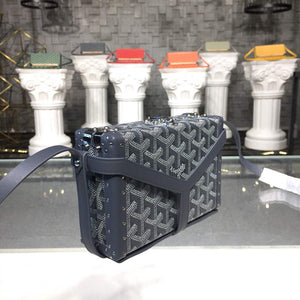 Goyard MINA08PMLTY01CL01P Minaudi¨¨re Trunk Bag Gray - Default Title - View 2