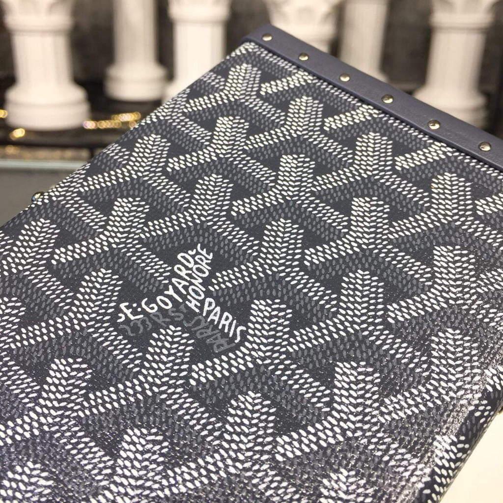 Goyard MINA08PMLTY01CL01P Minaudi¨¨re Trunk Bag Gray