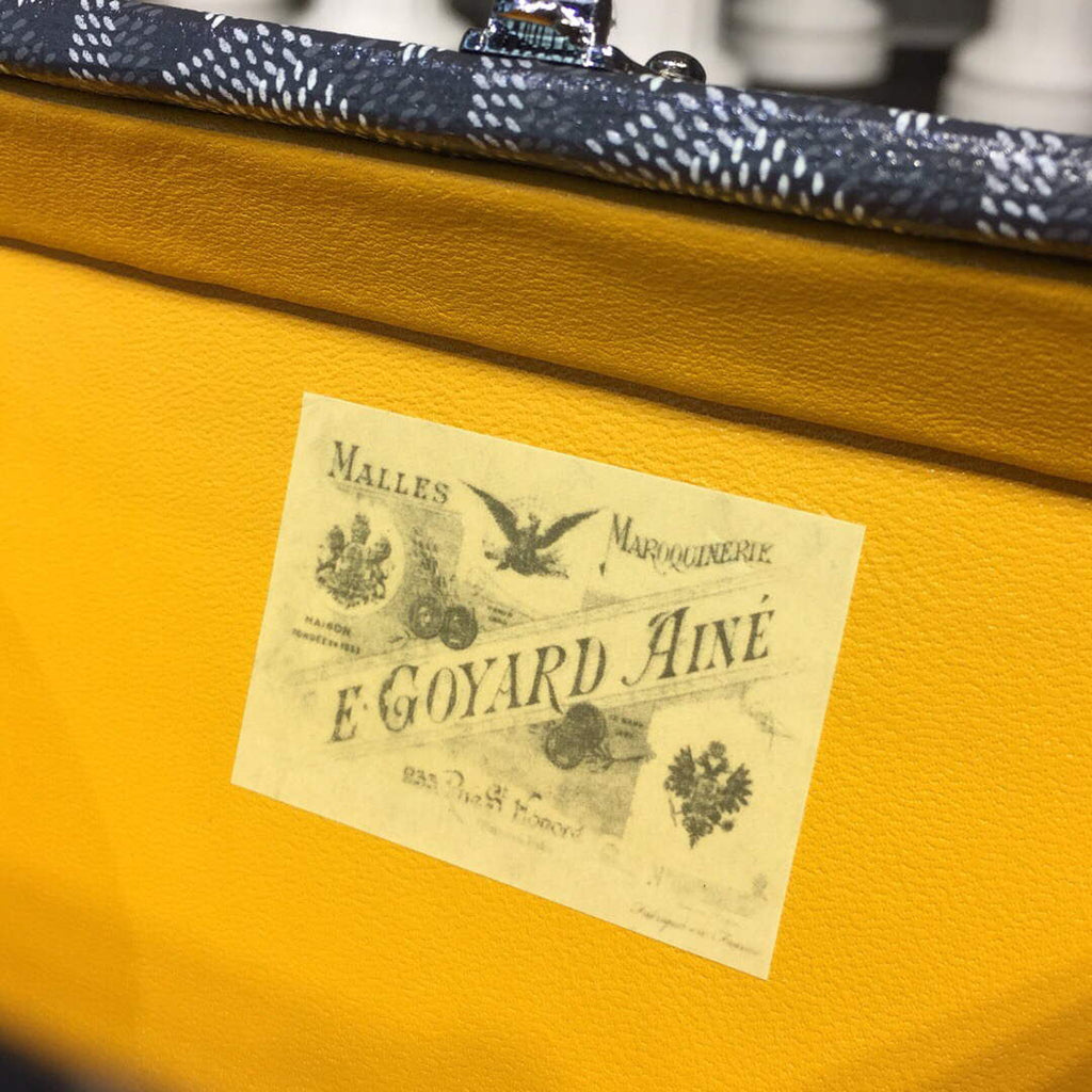 Goyard MINA08PMLTY01CL01P Minaudi¨¨re Trunk Bag Gray