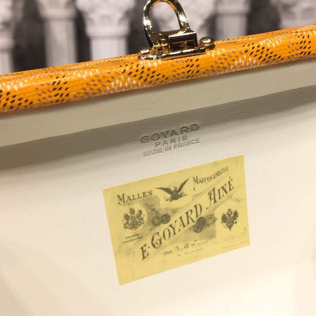 Goyard MINA08PMLTY01CL01P Minaudi¨¨re Trunk Bag Yellow