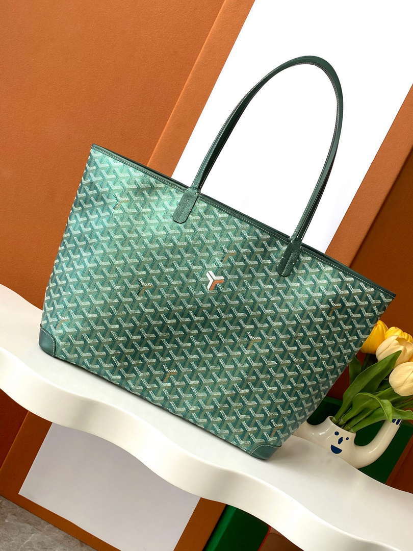 Goyard MMLTY01CL03P Artois MM Bag Pearly Green