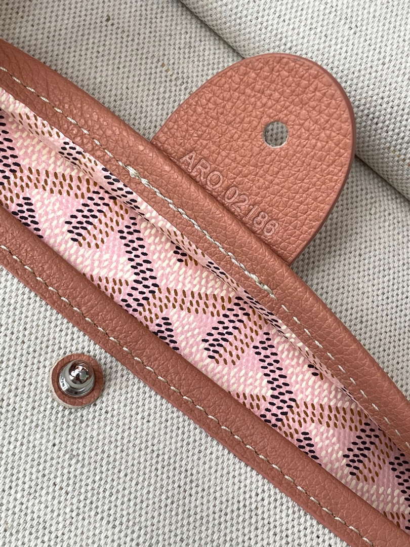 Goyard MMLTY01CL03P Artois MM Bag Pearly Pink