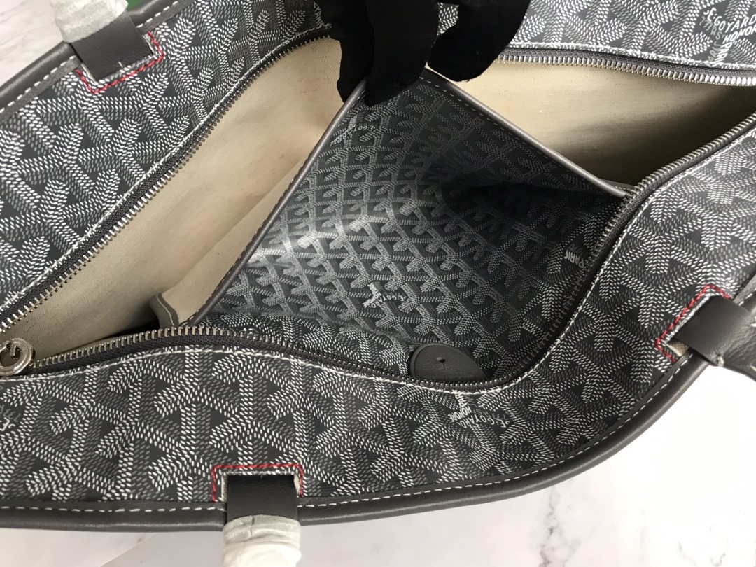 Goyard MMLTY01CL03P Artois MM Bag Gray