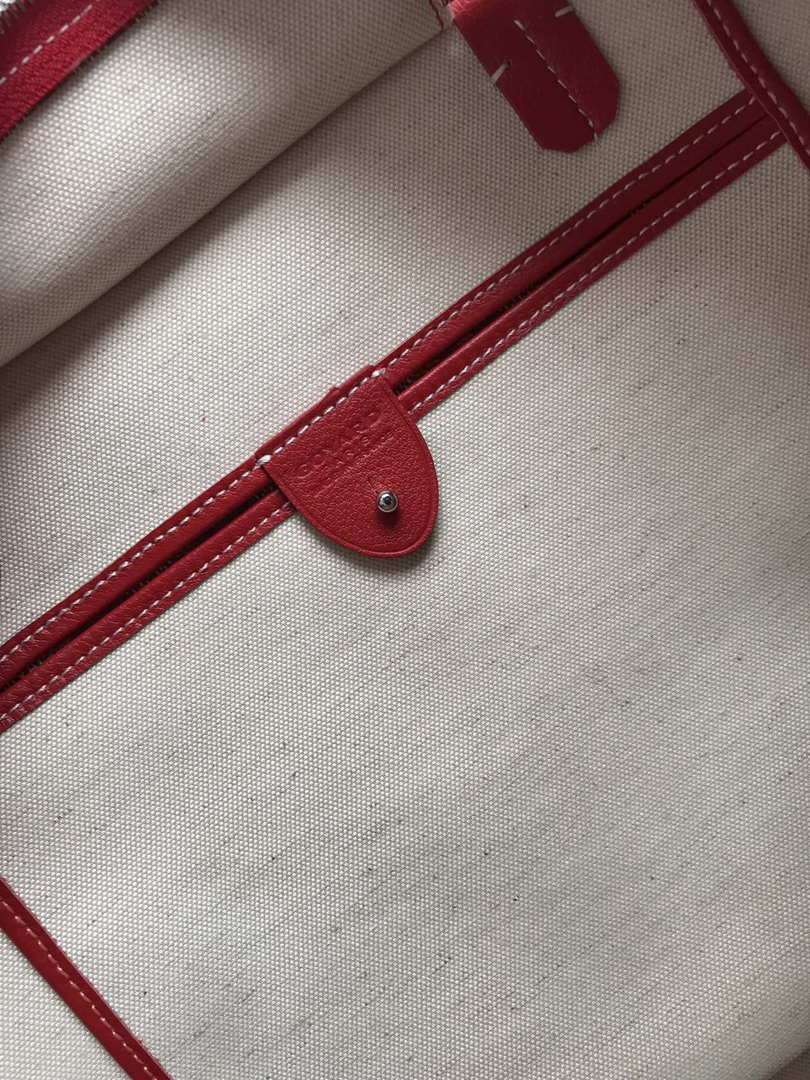 Goyard MMLTY01CL03P Artois MM Bag Red