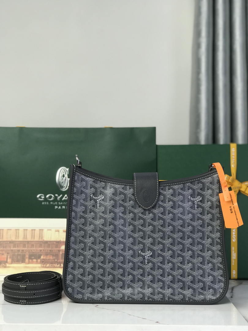 Goyard  Musette bag MUSETTPMLTY01CG03P Gy90001