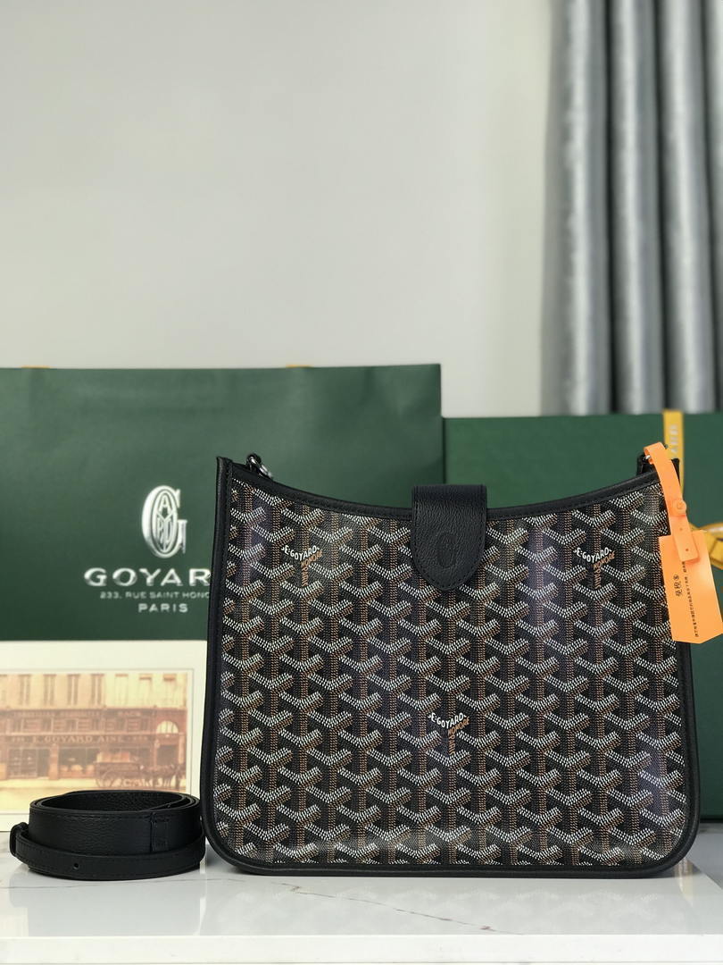 Goyard  Musette bag MUSETTPMLTY01CG03P Gy90003