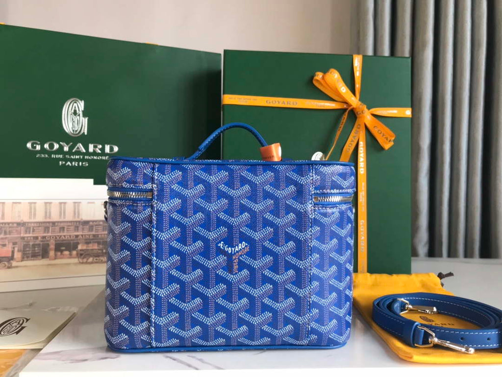 Goyard MUSEVAPMLTY01CL03P Muse Vanity Case PM Bag Blue